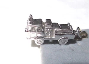 NOC Estate 50s-60s Ster 3D CHARM: Nifty FIRE TRUCK Engine FIRETRUCK Hook Ladder - Bild 1 von 8