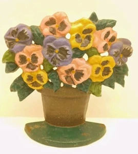 Vintage Gusseisen Türstopper Blumentopf Stiefmütterchen lila rosa gelb - Bild 1 von 4