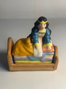 VTG Franklin Mint 1986 Maggie-Murphy Princess-and-Pea Porcelain Figurine Fairy - Picture 1 of 6