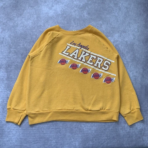 Vintage 80s Champion Los Angeles Lakers Sweatshirt L Yellow Wrap Around NBA Cover