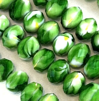 Faceted Rondelle Millefiori Bead, Green & White, 10mmX8mm,  17 Pcs - Image 1 of 2