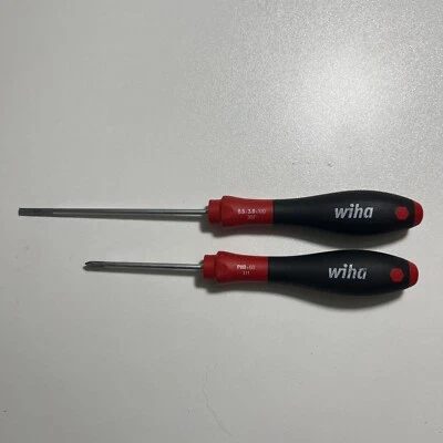 Wiha 2 Piece SoftFinish Slotted and Phillips Screwdriver - PH0x60 & 0.5x30x100 - Image 1 of 4