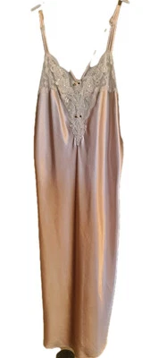 Camisón satinado dinastía California correas de espagueti encaje rosa talla LG encaje cuentas Foto 1 de 4