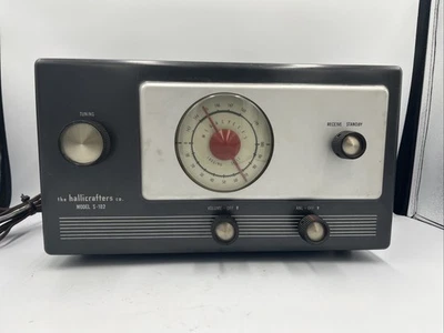 The Hallicrafters Co. Modelo S-102 • Não testado • Para peças - Imagem 1 de 4