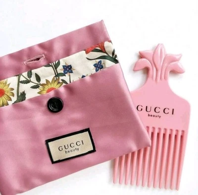 Auténtico NUEVO Bolso de Maquillaje Gucci Cosmético Floral Organizador Bolso Rosa Peine para el Pelo Foto 1 de 2