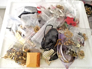***4 lbs JEWELRY MIXED LOT bracelets pins necklaces pendants!! - Picture 1 of 2