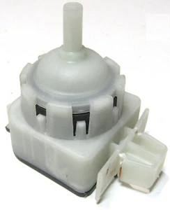 134762000 + 37640507 | WATER LEVEL PRESSURE SWITCH ***FREE 1 YEAR WARRANTY*** - Picture 1 of 4