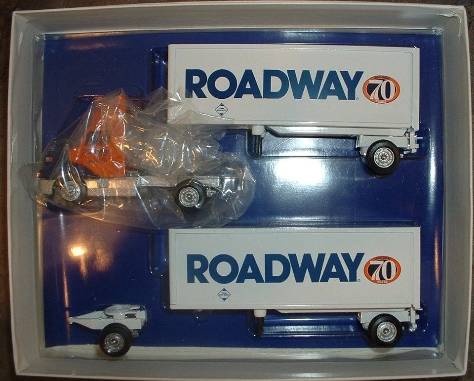 Camión Winross Roadway Express años 70 dobles '99 Foto 1 de 1