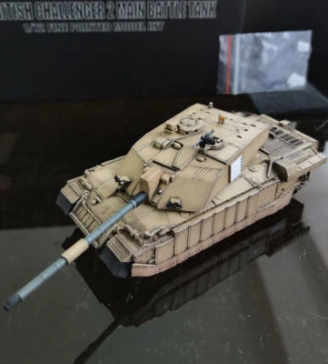 Tanque de batalha principal ARTISAN 1/72 British Challenger 2 Lraqi Gulf War modelo acabado - Imagem 1 de 4