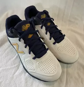 Must see! New Balance Velo Fastpitch Softball Cleats SPVELON1 Women's 6.5 B NWOT - Picture 1 of 14
