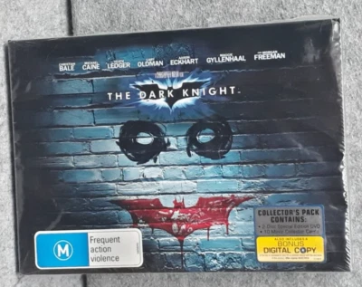 NEW: THE DARK KNIGHT COLLECTOR'S PACK Movie DVD & CARDS - Region 4 PAL - Image 1 of 2