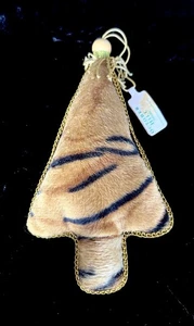 October Hill Holiday Natale gatto albero ornamento peluche stampa tigre bordo oro NUOVO - Foto 1 di 3