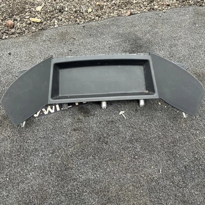 Honda Pilot 2009-2015 bandeja de moldura de cubierta de pantalla de tablero central delantero OEM Foto 1 de 4