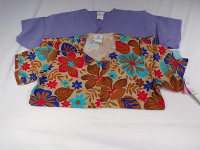 两个全新磨砂上衣女式 XS 白色天鹅基础设计印花和薰衣草 L24 — 第 1/4 张图片