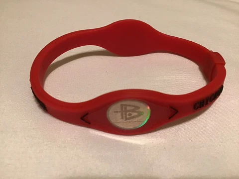 NBA TEAM CHICAGO BULLS - RED & BLACK Power Balance Energy Wristband L - NEW Cover