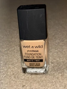 Wet N Wild PhotoFocus Foundation 372C Dessert Beige 1 fl. Oz. Matt Medium/Dunkel Neu - Bild 1 von 8