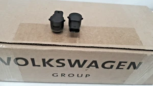 5Q0919275B   SET OF(2) PCS  NEW GENUINE  VW PARKING SENSOR     JETTA   2015-2024 - Picture 1 of 3