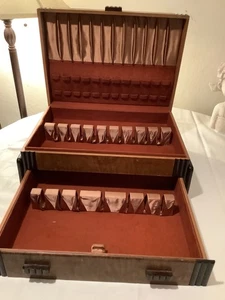 VTG Chest Silverware/Flatware Case with Rich Burgundy Felt - Picture 1 of 10