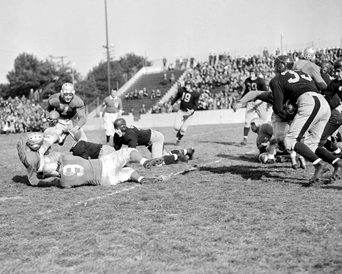 1938 Detroit Lions DUTCH CLARK vs Cleveland Rams Glossy 8x10 Photo NFL Poster Cover