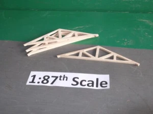 Holz Modell LKW Ladung Maßstab 1:87 12,0m Dachstuhl (x4) - Bild 1 von 2