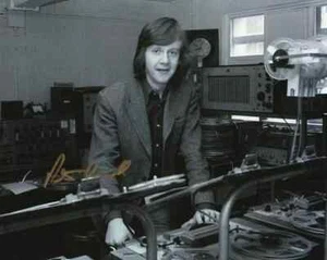 Doctor Who Autograph: PETER HOWELL (Radiophonics Workshop) Signed Photo - Imagen 1 de 1