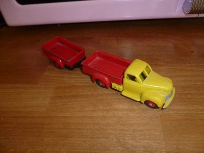 Dinky toys 25P Camion Studebaker Pick up + Remorque Made in France Meccano - Photo 1/4