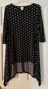 CHICO'S Top Size 0 (Small) Solar PolkaDots Tunic Hi-Lo Sharkbite Stretch Women's - Picture 1 of 6