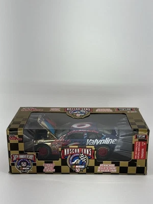 NASCAR 50º Aniversário 1998 Valvoline Gold 1:24 Racing Champions Diecast - Imagem 1 de 4