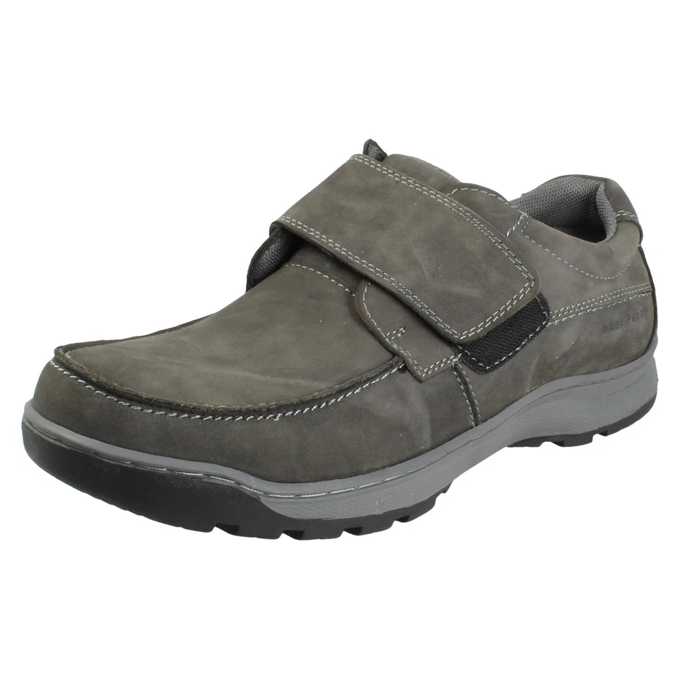 Zapatos informales inteligentes de cuero para hombre Hush Puppies con correa "Casper" Foto 1 de 1