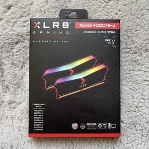 PNY XLR8 Gaming EPIC-X RGB 16GB (2 x 8GB) 288-Pin PC RAM DDR4 3200 (PC4 25600) - Afbeelding 1 van 5