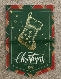 New GARDEN FLAG 12" x 18" Burlap Fabric MERRY CHRISTMAS NiHome Green - Picture 1 of 7