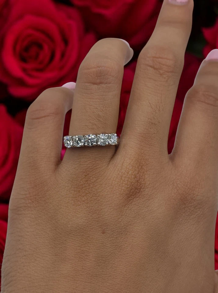 14k Solid Gold 5 Diamond Half Eternity Band, Lab Created Diamond 1.25ctw Ring - Image 1 of 4