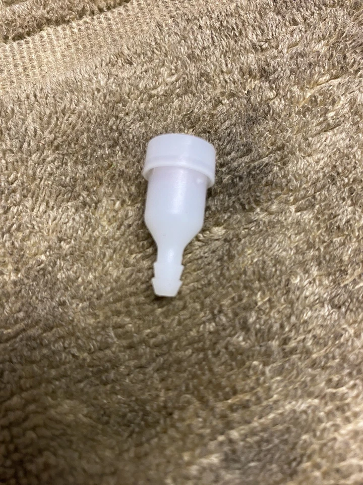 Fuel Tank Breather Shindaiwa Echo - image 1 of 1