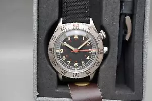 Undone ARO-CMD-SLB NH35 Aero Commando Black Dial Vintage Style Automatic Watch - Picture 1 of 18