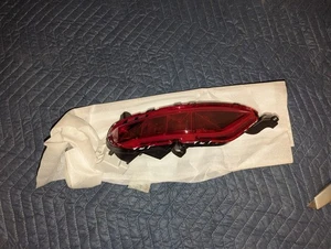 NEW OEM Mazda Rear Bumper Left Reflector Light Lamp Mazda CX-5 KB8A-51-5M0C - Picture 1 of 4