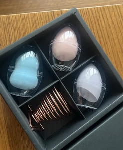 3 Pieces Sponge With Holder - Picture 1 of 2