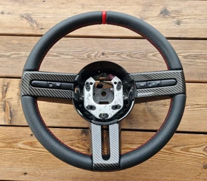 Volant CUIR NEUF pour Ford Mustang 05-09 Shelby GT GT500 inserts carbone - Picture 1 of 17