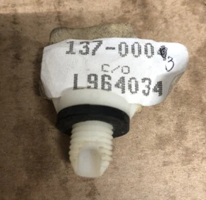 New Old Stock Radiator Drain Plug Part #L96-4034. - Picture 1 of 9