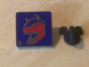 Disney WDW Attraction Icons 2017 Hidden Mickey Pin. DINOSAURS - Picture 1 of 1
