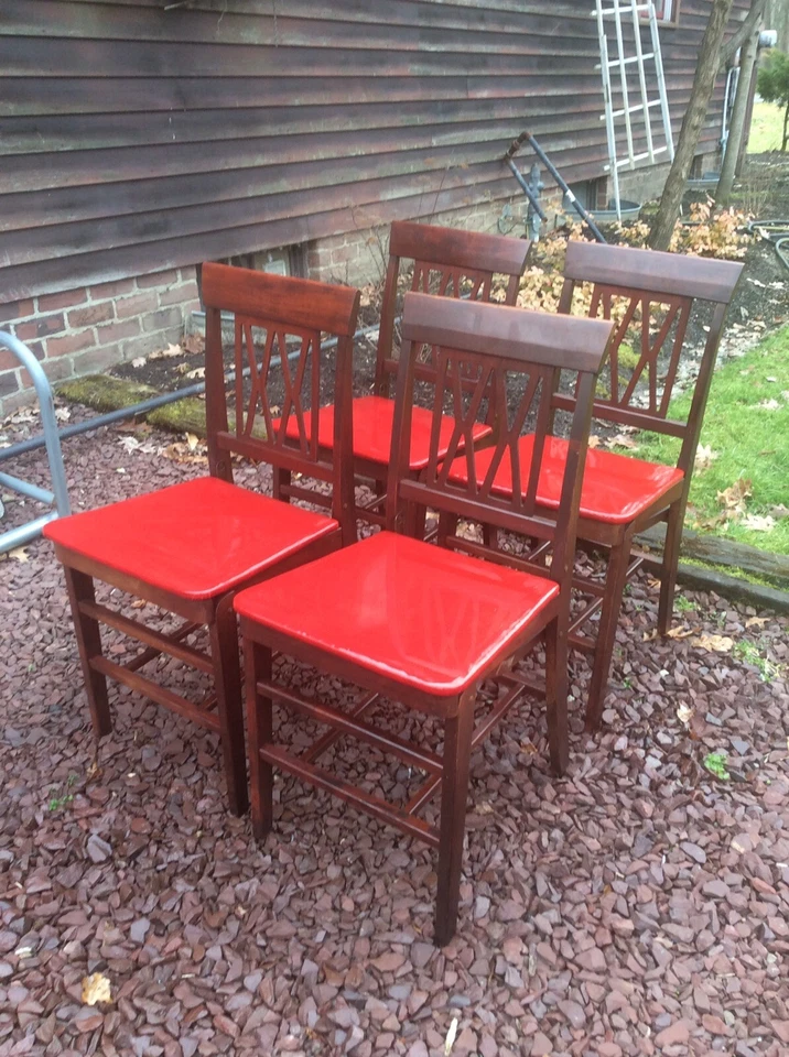 4 sillas plegables de madera Salmanson Co a juego de colección - asientos de vinilo acolchados rojos - muy buenas Foto 1 de 4