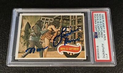 Linda Harrison Signed 1969 Planet Of The Apes PSA Auto Autograph Nova #11 Topps - Image 1 of 4