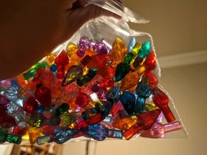 VINTAGE MEDIUM TWIST Flame BULBS Ceramic Christmas Tree Lights Flame Pegs NOS  - Picture 1 of 10