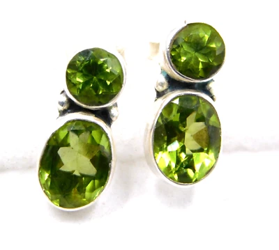 2.70 GM 925 Sterlingsilber Natürlich Peridot Schliff Edelstein Ohrstecker 0.7 " - Bild 1 von 4