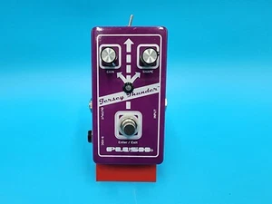 Fuchs Audio Plush Jersey Thunder Bass Guitar Effect Pedal Gain Boost EQ Bypass - Picture 1 of 12