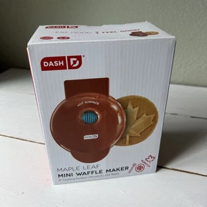 Dash Maple Leaf Mini Waffeleisen - Bild 1 von 5