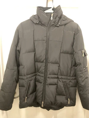 Chaqueta acolchada de invierno Larry Levine Down negra para mujer - X pequeña Foto 1 de 4