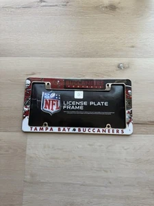Tampa Bay Buccaneers Chrome License Plate Frame Cover Truck Car - Picture 1 of 4