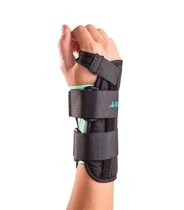Aircast A2 Wrist Brace. Médium Right hand New Boxed 05WMR Black - Picture 1 of 5