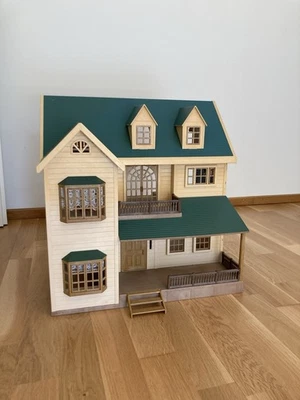 Sylvanian Families House On The Hill - Bild 1 von 4