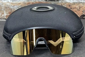 OAKLEY RESISTOR USA OJ9010-2323 123 Sunglasses/ Men’s - Picture 1 of 6